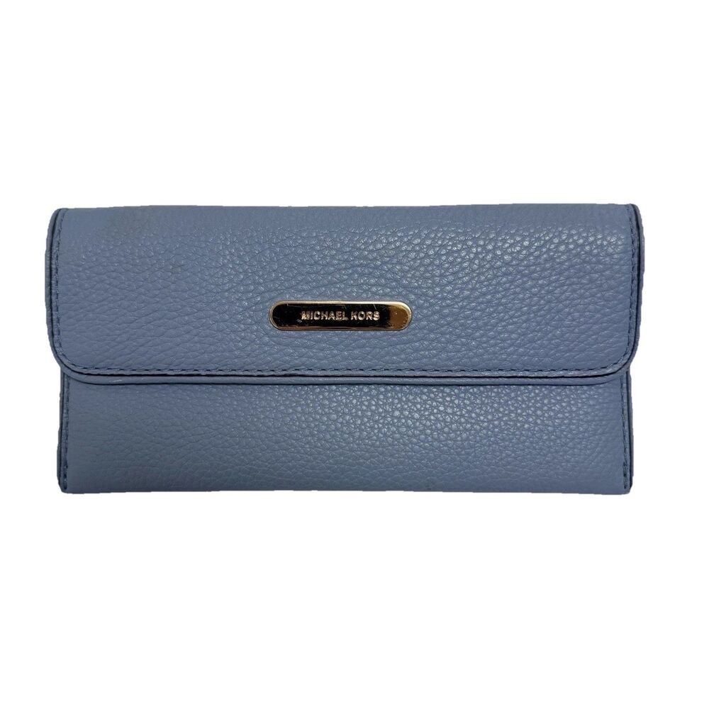 MICHAEL KORS LARGE MK CLUTCH BABY BLUE LONG PEBBLEGRAIN LEATHER WALLET